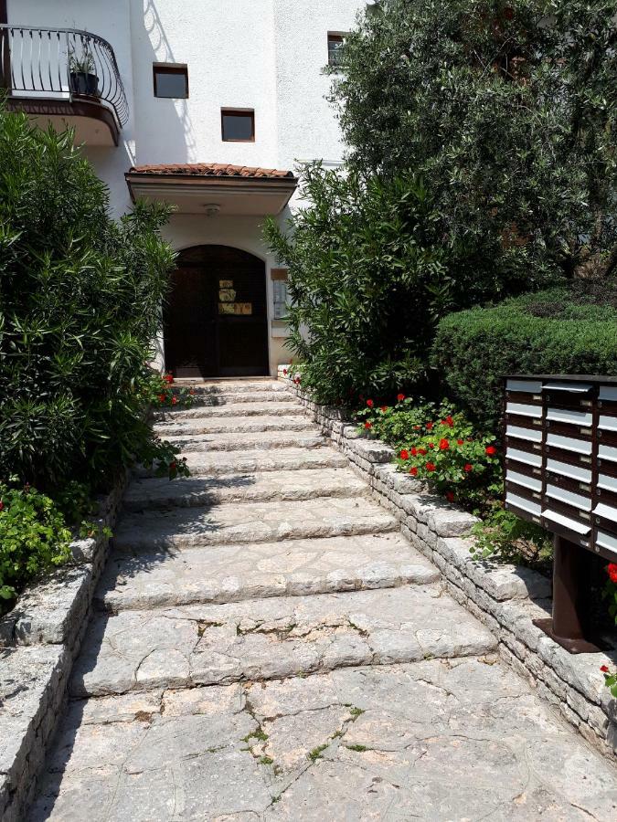 Il Glicine Sul Garda Appartamento Turistico Peschiera del Garda Buitenkant foto
